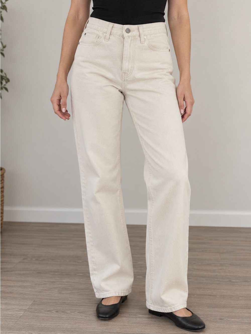 H&M Divided Wide-Leg Jeans in Cream